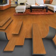 Laminado flexible: los beneficios de un nuevo revestimiento para pisos y las reglas para colocarlo