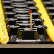 Rohre für die Fußbodenheizung: welche besser sind, Mengenberechnung und Installationsmöglichkeiten