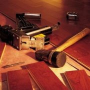 Colocación de parquet hágalo usted mismo: reglas de preparación de cimientos y tecnología de trabajo