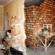 Réparation de sols à Khrouchtchev: que faire de l'ancienne base?