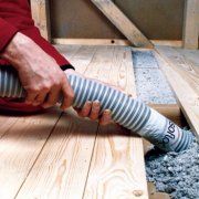 Aislamiento de la planta baja: cómo aislar sustratos de madera y hormigón