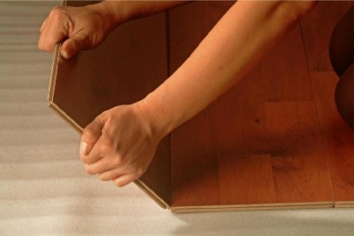 Pose de stratifié avec Click Lock Pose de stratifié avec Click Lock