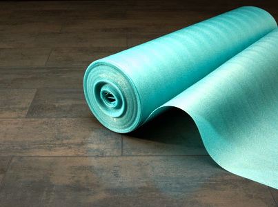 Examen comparatif des substrats pour panneaux de parquet - que choisir?