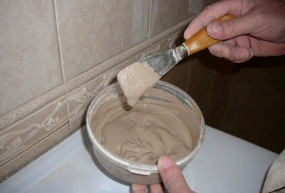 Coulis pour carrelage - préparation Coulis pour carrelage - consistance