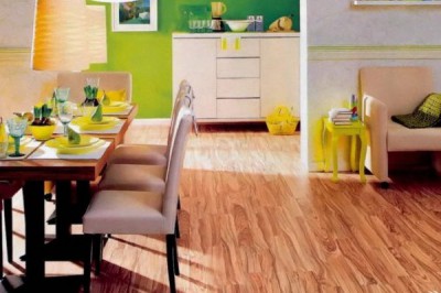 Sol lisse - une garantie de fonctionnement à long terme du revêtement de sol Un nivellement est nécessaire pour prolonger le service de revêtement de sol.