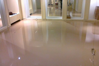 Plancher en vrac brillant Plancher en vrac brillant