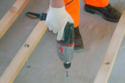 Le dispositif du sol sur les retards Planchers forestiers