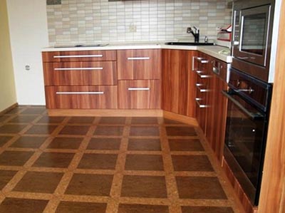 Linoléum dans la cuisine Linoléum dans la cuisine