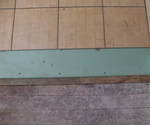 Préparer un plancher en bois pour la pose de carreaux - 3 façons différentes de travailler