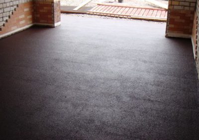 Plancher de garage en béton Plancher de garage en béton