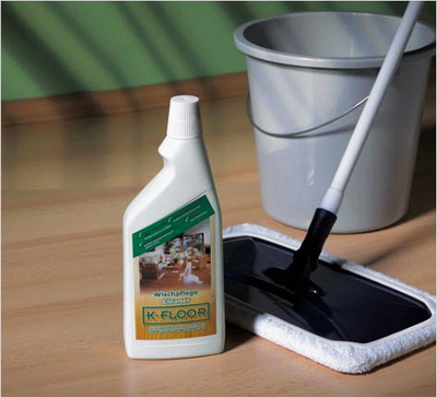 Produits nettoyants et protecteurs pour linoléum: types et méthodes d'application