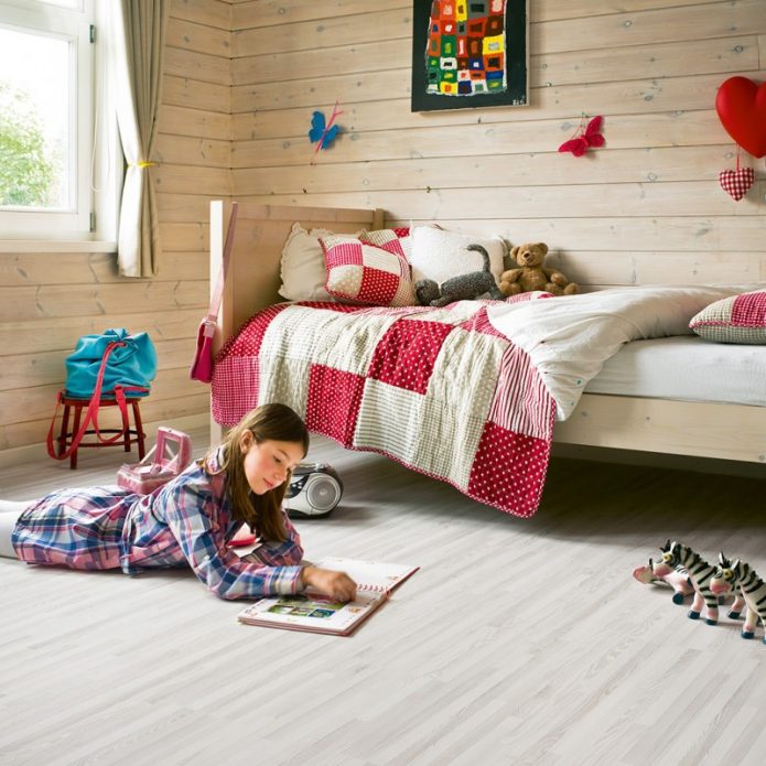 Stratifié pour parquet en pépinière