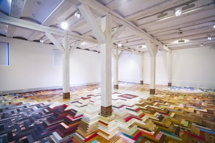 Parquet d'art lumineux coloré