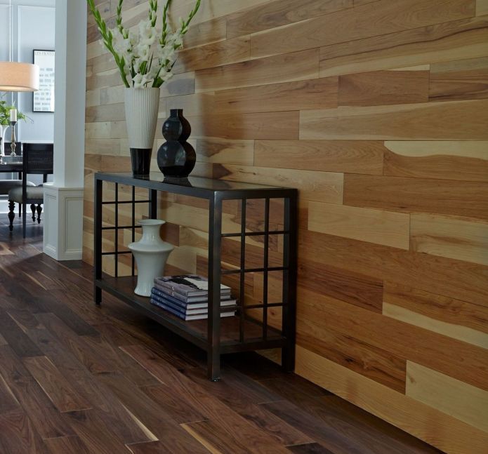 Stratifié sur les murs du couloir