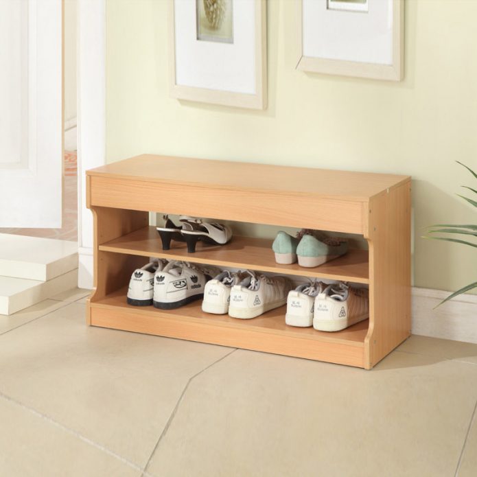 Le stand de chaussures