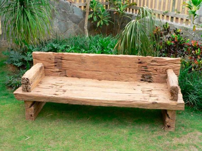 Banc en bois