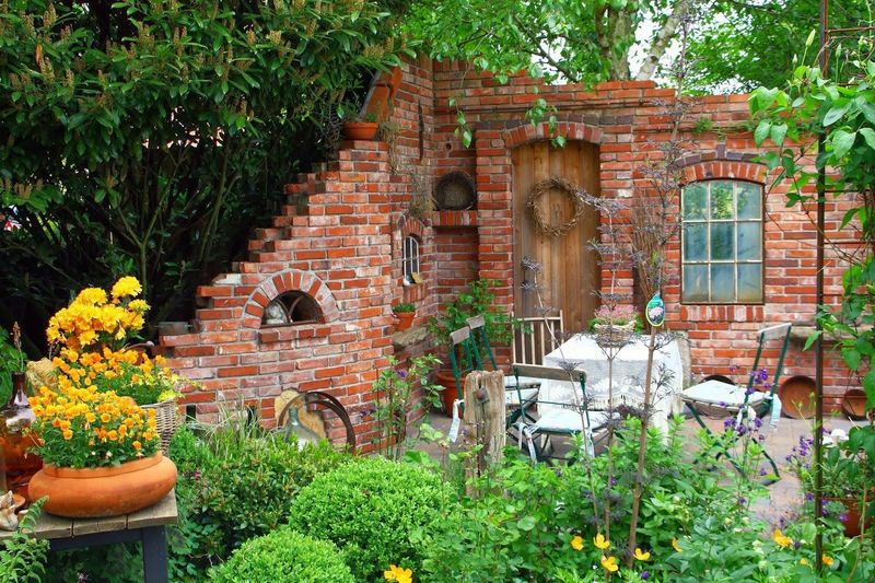 Que faire des vieilles briques du pays