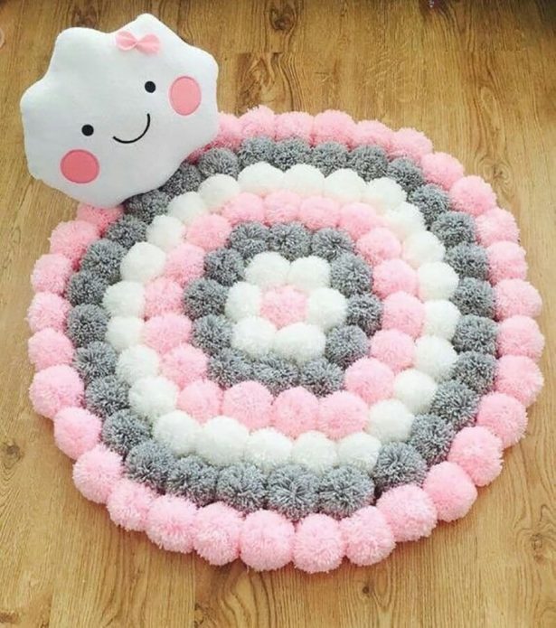 Tapis pompons