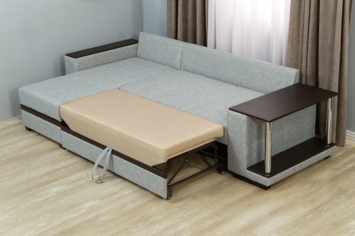 Canapé extensible dans un studio