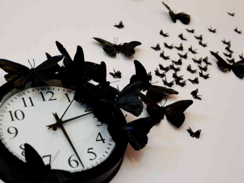 Où vous ne pouvez pas accrocher une horloge murale dans un appartement