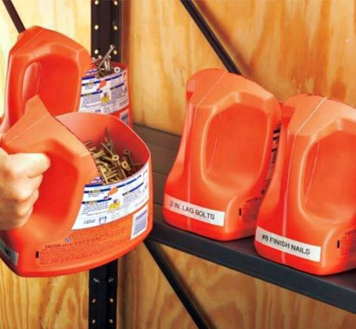 Stockage de vis, clous et vis