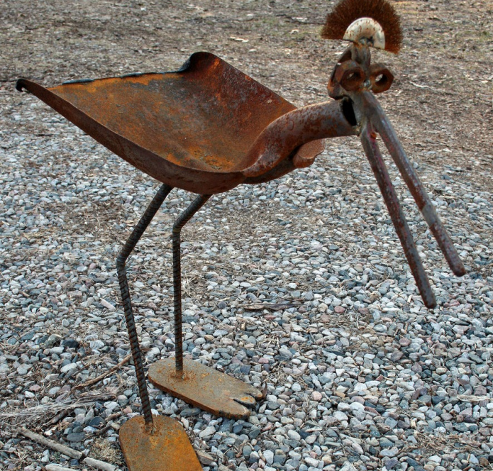 Figure de ferraille maison