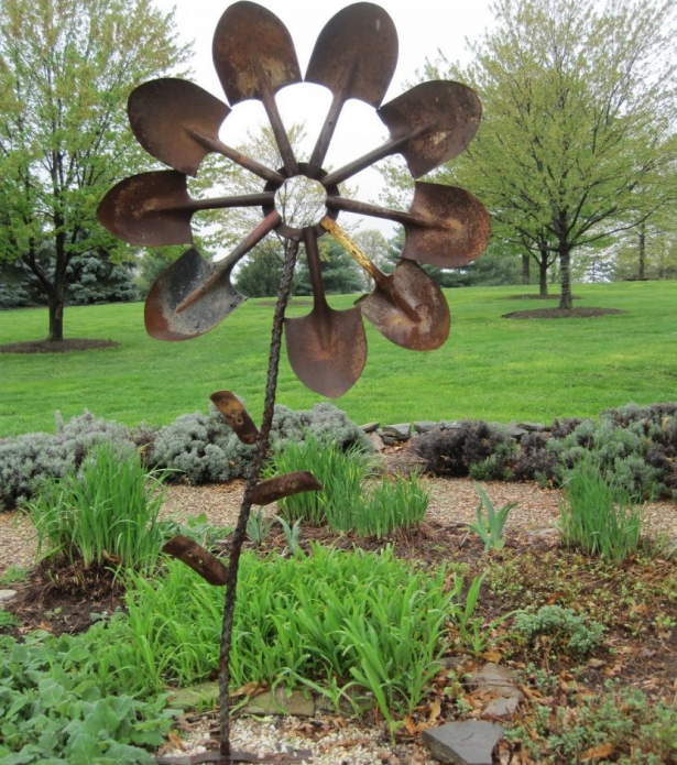 Décor de parterre de jardin fait maison