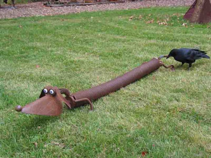 Figurine originale d'un ressort inutile