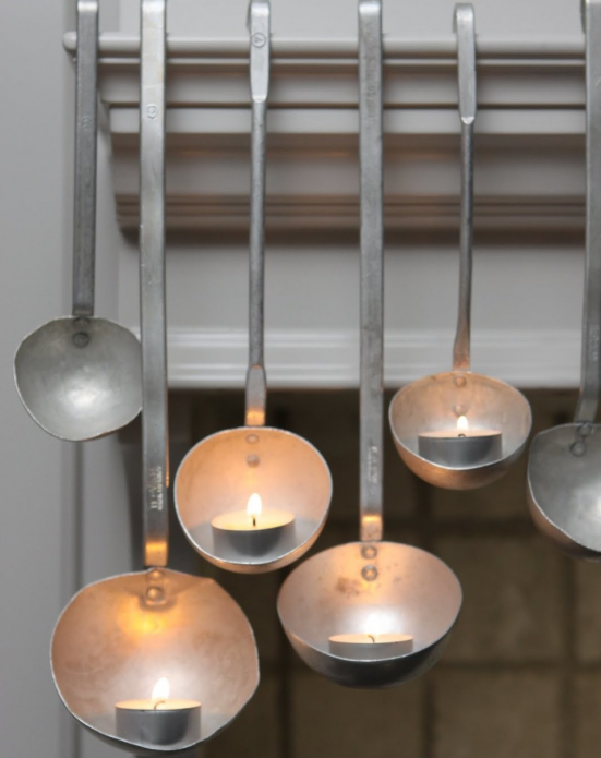 Chandelier de vieilles louches