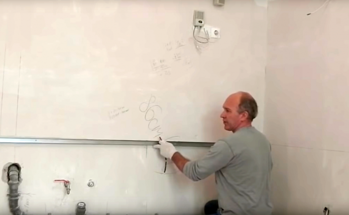 installation d'un profilé mural