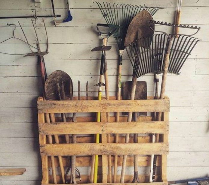 Organisateur d'outils de jardin