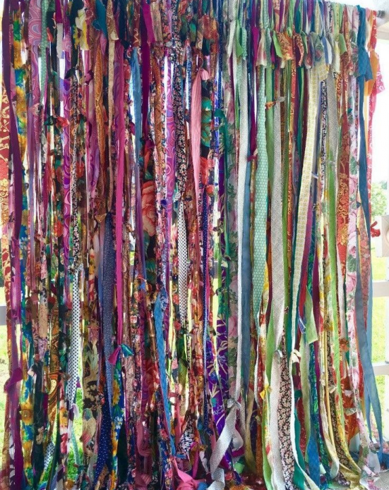 Rideaux des vieux rideaux coupés