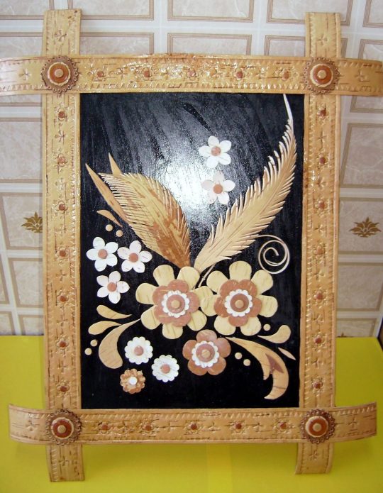 Panneau en écorce de bouleau