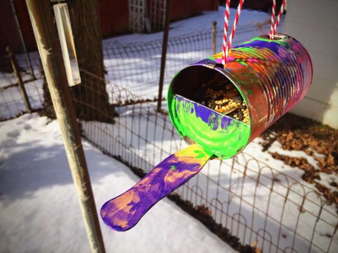 Boîte de conserve pour mangeoires pour oiseaux