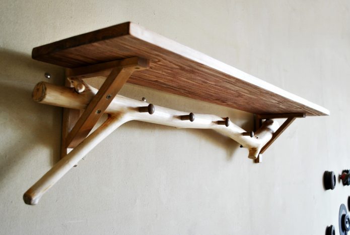 Cintre simple mais élégant