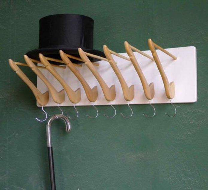 Cintre pour vêtements