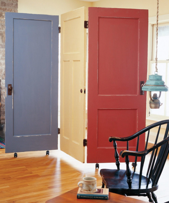 Bel écran de vieilles portes