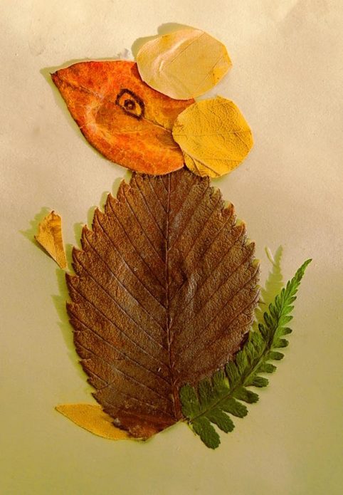 Application de feuilles par les enfants