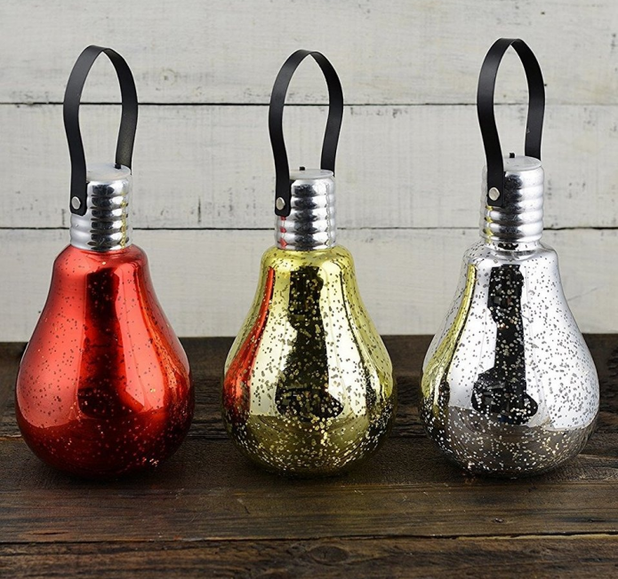 Jouets de Noël à partir d'ampoules