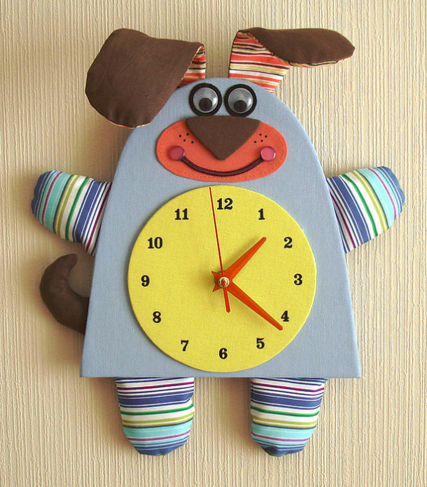 Montre enfant mignonne en carton