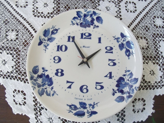 Horloge de l'ancienne plaque