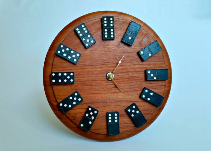 Montre originale faite maison