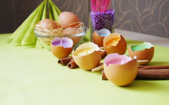 Bougeoirs en coquille