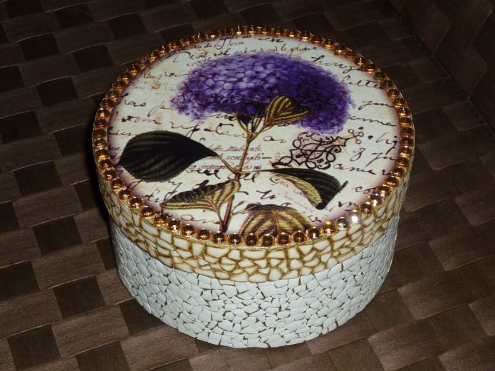 Boîte coquille d'oeuf