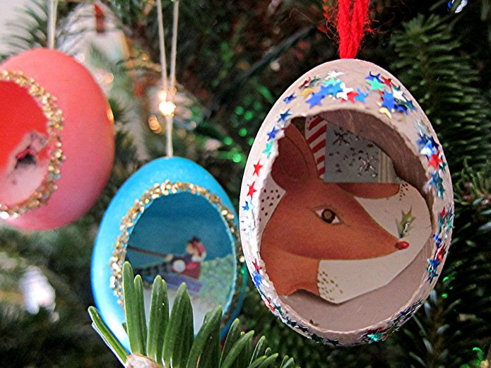 Jouets de Noël de la coquille