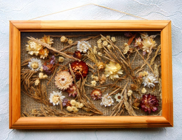 Panneau de fleurs séchées