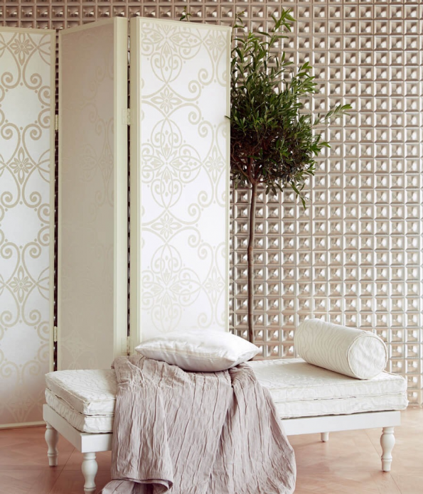 Paravent fait maison décoré de papier peint