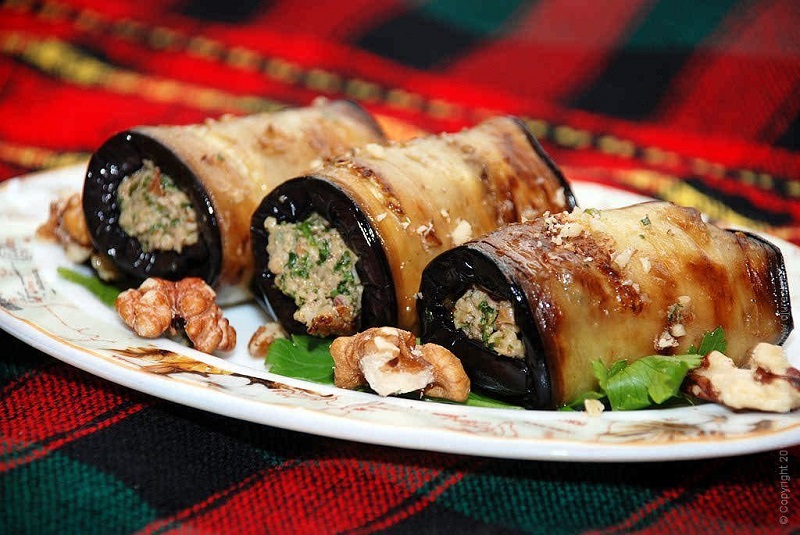 7 plats pour vous aider à dresser la table à moindre coût pour l'Ancien Nouvel An